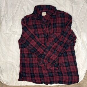 Id:23 flannel tunic. Size large